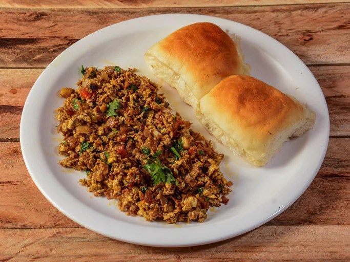 अंडाभुर्जी पार्श्वभूमी